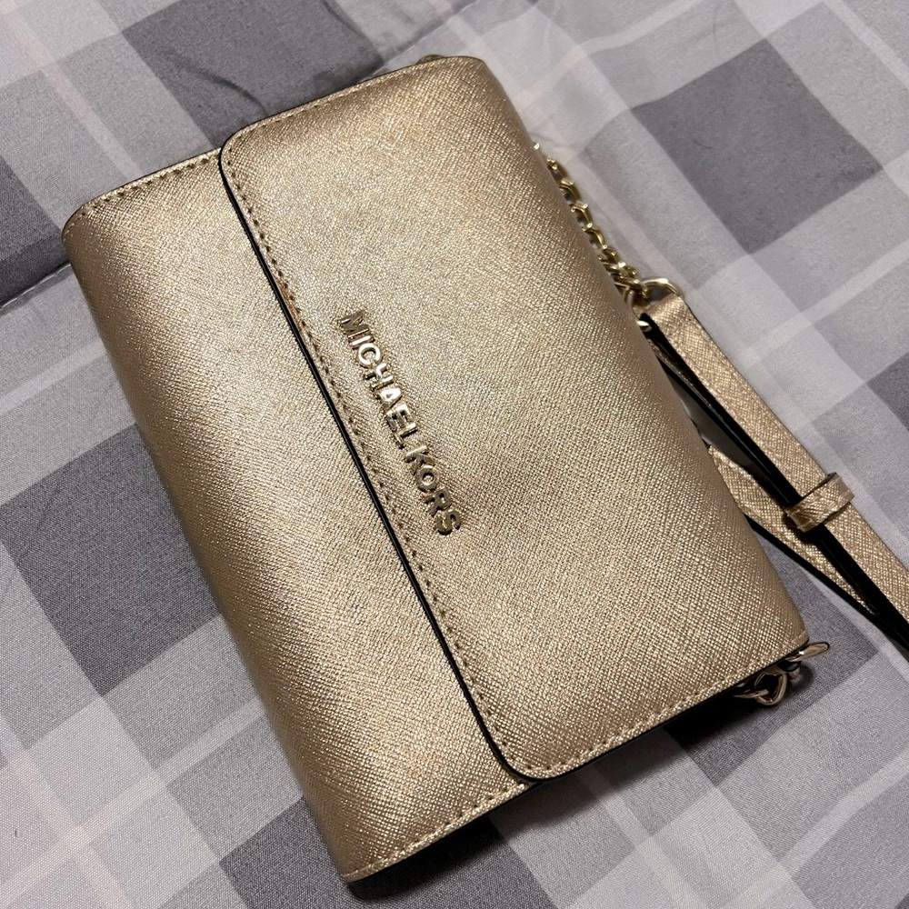 Michael Kors Gold Chain Wallet Crossbody